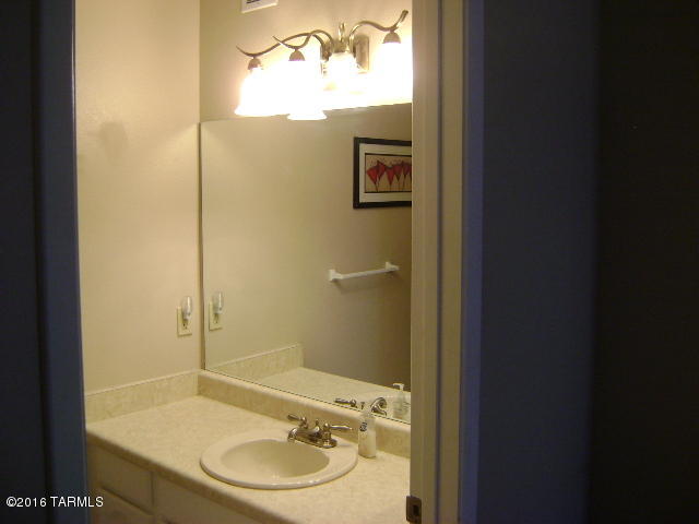 1209 North Santa Rosa Avenue Tucson, AZ 85712 - Photo 9 of 17