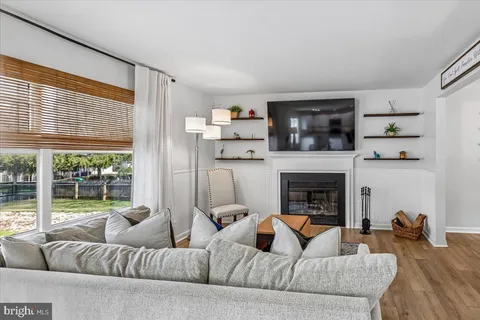 $597,000 | 7338 Argonne Drive, Marriottsville, MD 21104