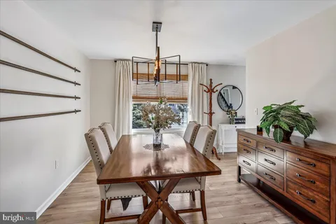 $597,000 | 7338 Argonne Drive, Marriottsville, MD 21104