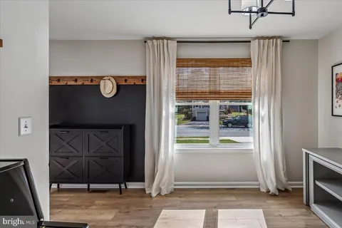 $597,000 | 7338 Argonne Drive, Marriottsville, MD 21104