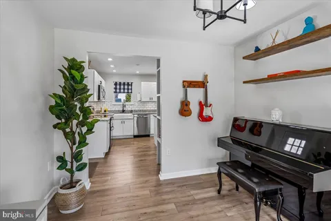 $597,000 | 7338 Argonne Drive, Marriottsville, MD 21104