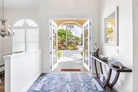$1,250,000 | 84 Southwest Hatteras Court, Palm City, FL 34990