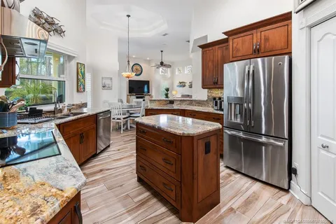 $1,250,000 | 84 Southwest Hatteras Court, Palm City, FL 34990
