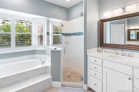 $1,250,000 | 84 Southwest Hatteras Court, Palm City, FL 34990