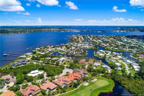 $1,250,000 | 84 Southwest Hatteras Court, Palm City, FL 34990
