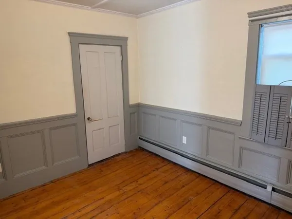 $2,200 | 15 Hillside Avenue, Unit 1, Marblehead, MA 01945