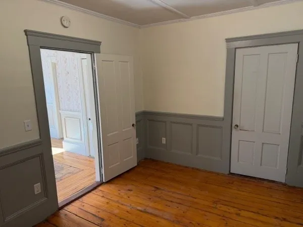 $2,200 | 15 Hillside Avenue, Unit 1, Marblehead, MA 01945