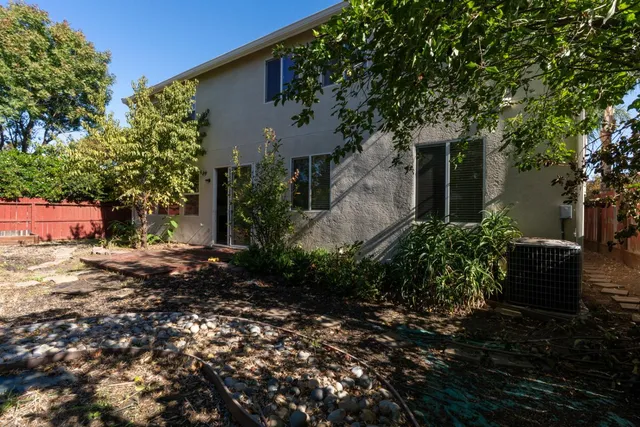 $489,000 | 59 Walker Ranch Parkway, Patterson, CA 95363