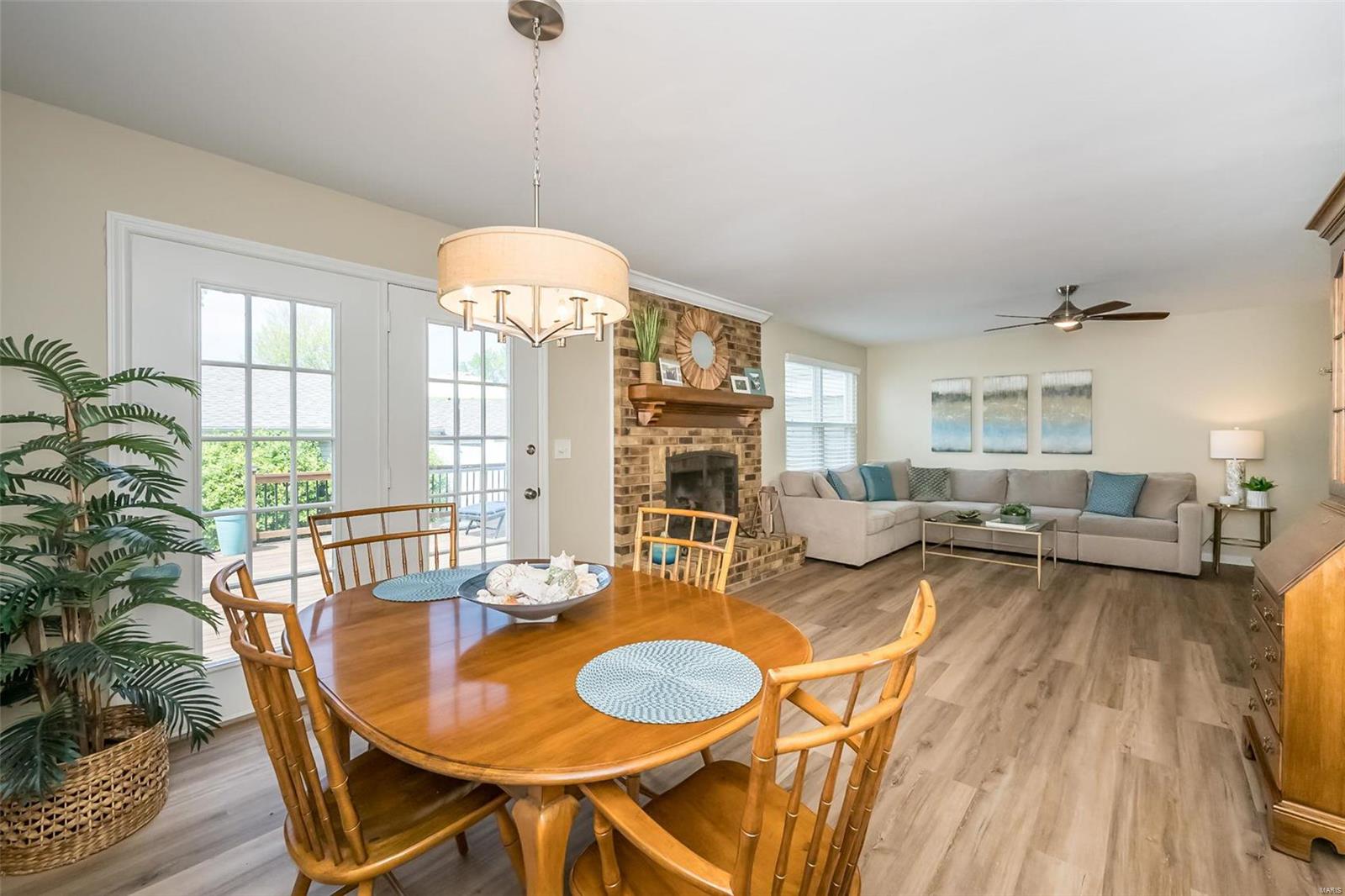 15813 Harris Ridge Court Chesterfield, MO 63017 - Photo 10 of 34 Gallery Image 10