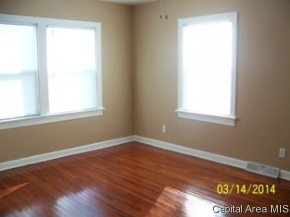 2824 South 4th Street Springfield, IL 62703 - Photo 3 of 10