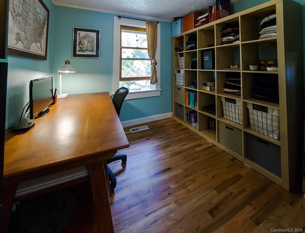 47 Marlowe Road Fairview, NC 28730 - Photo 14 of 24 Gallery Image 14