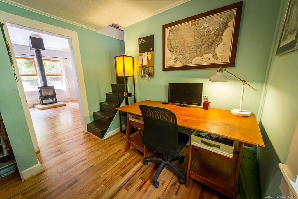 47 Marlowe Road Fairview, NC 28730 - Photo 15 of 24 Gallery Image 15