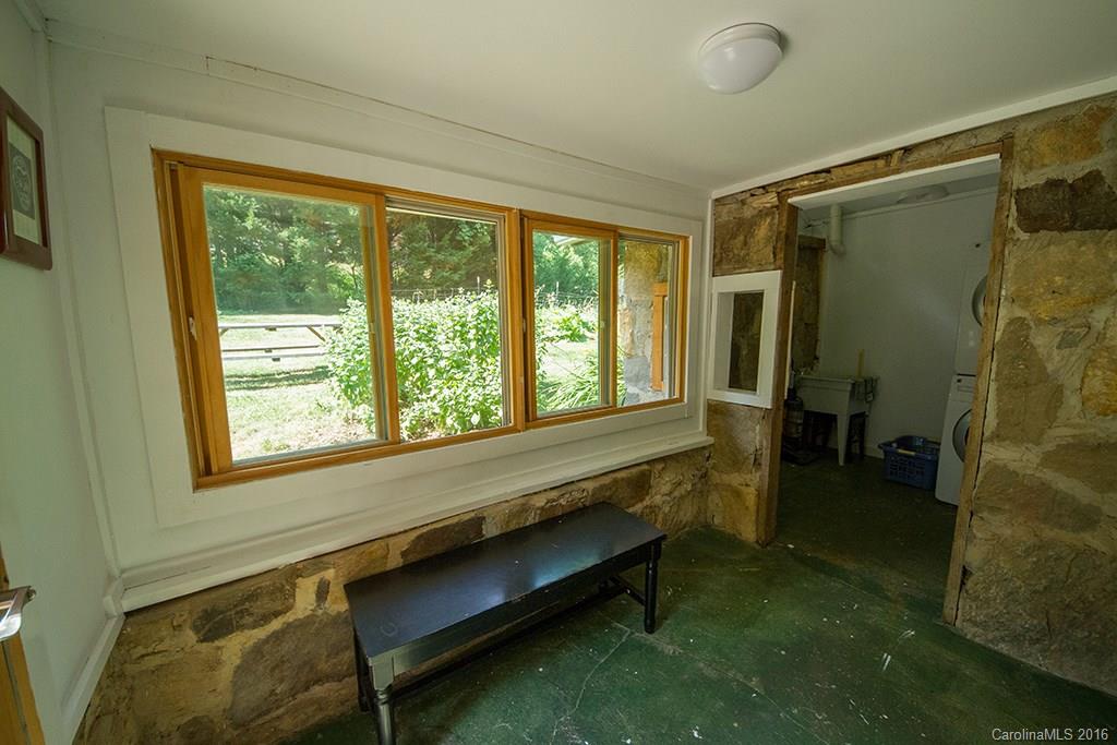 47 Marlowe Road Fairview, NC 28730 - Photo 18 of 24 Gallery Image 18