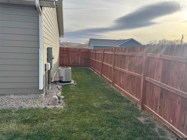 $399,900 | 783 Victory Lane, Lander, WY 82520