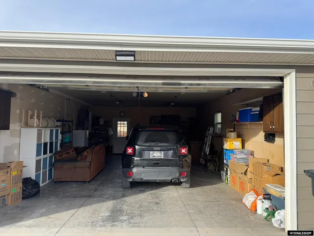 $399,900 | 783 Victory Lane, Lander, WY 82520