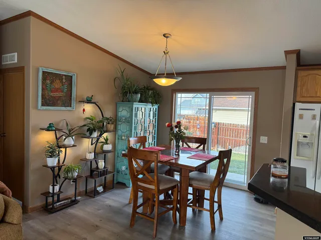 $399,900 | 783 Victory Lane, Lander, WY 82520