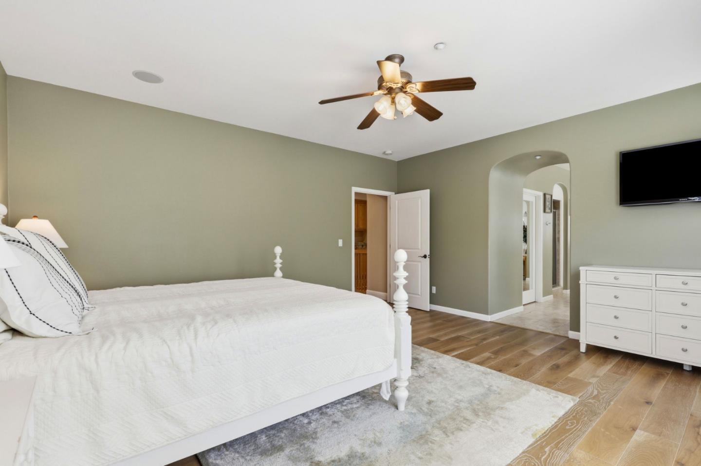 7121 Eagle Ridge Drive Gilroy, CA 95020 - Photo 22 of 59