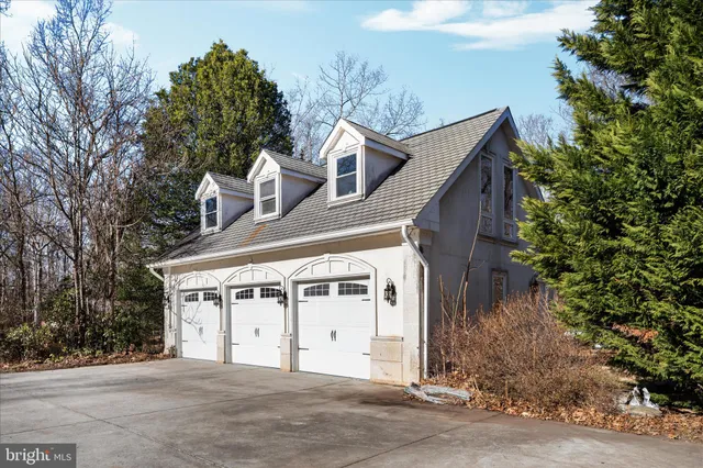 $3,379,900 | 11846 Chapel Road, Clifton, VA 20124