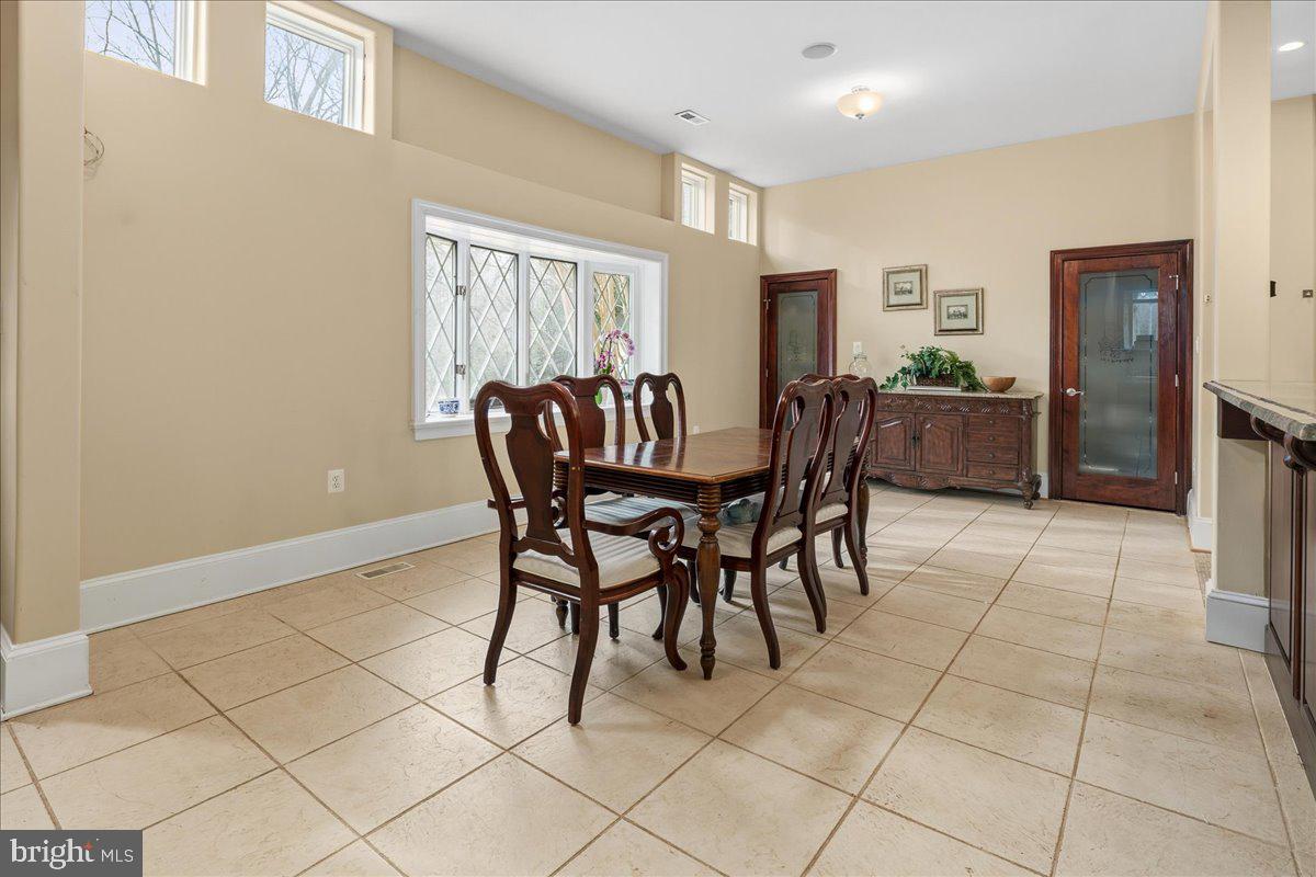 11846 Chapel Road Clifton, VA 20124 - Photo 44 of 143