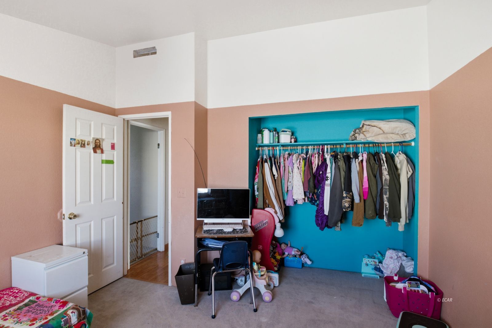 902 Spring Valley Parkway Spring Creek, NV 89815 - Photo 22 of 37 Gallery Image 22