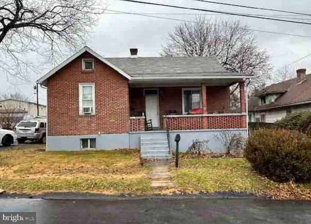 $105,900 | 534 Eastern Avenue, Cumberland, MD 21502