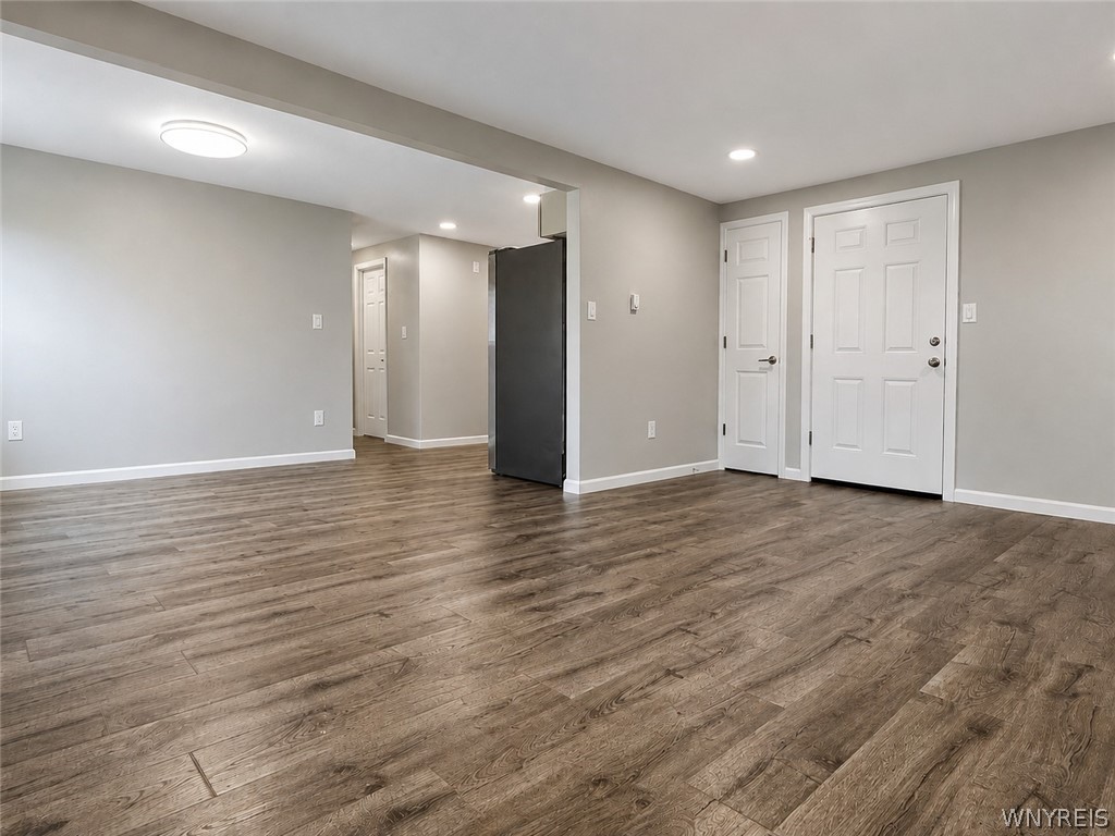 6293 Robinson Road Lockport Town, NY 14094 - Photo 13 of 40