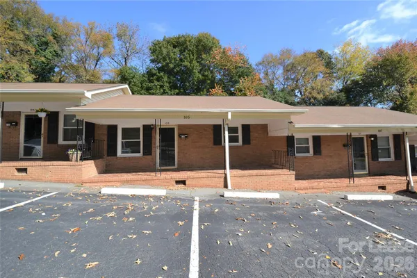 $975 | 105 Ferstl Avenue, Belmont, NC 28012