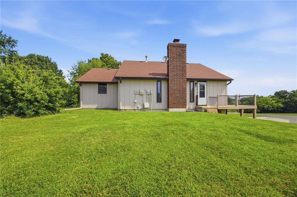 16101 Cantrell Road Bonner Springs, KS 66012 - Photo 3 of 56