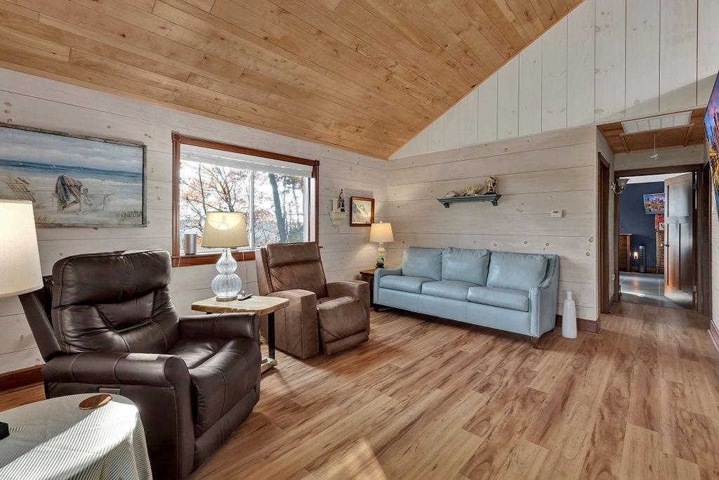 127 Hollow Road Darlington, PA 16115 - Photo 8 of 23 Gallery Image 8