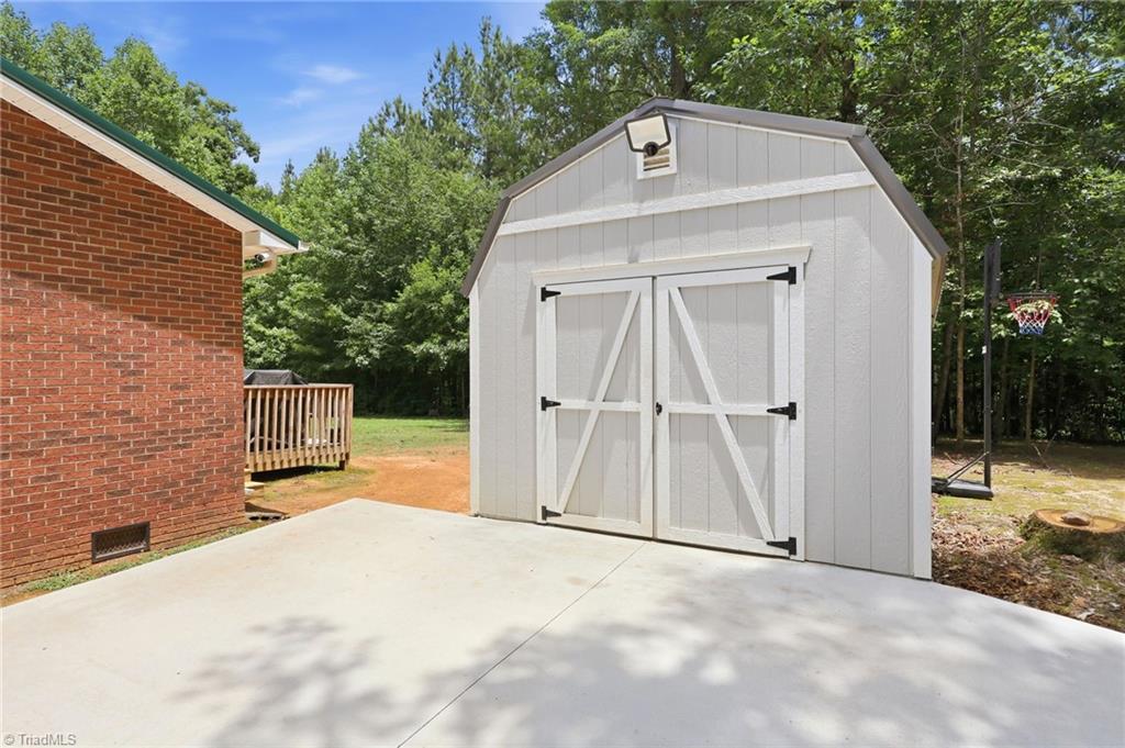 313 Beckner Road Lexington, NC 27292 - Photo 32 of 44