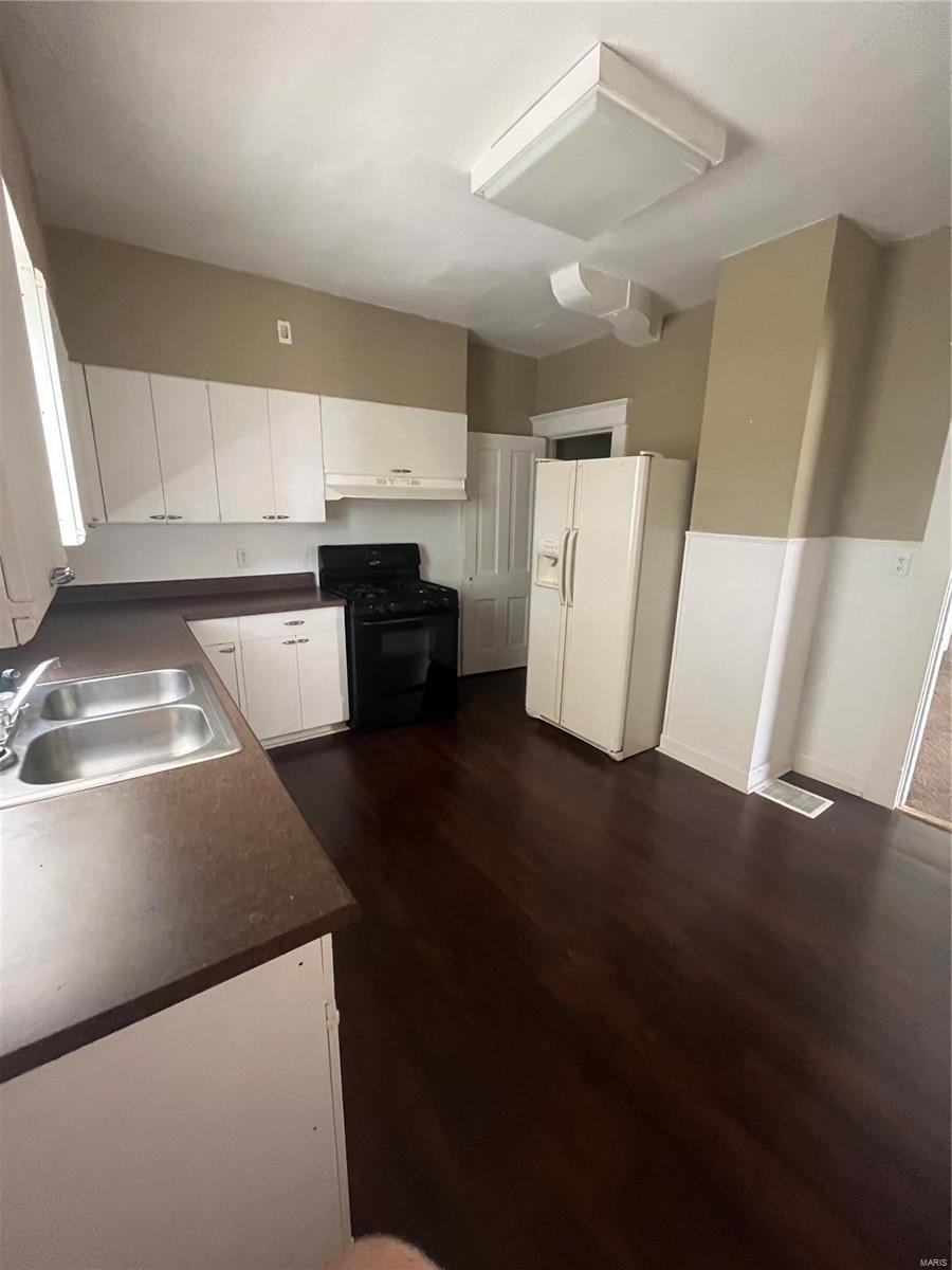 2607 Walnut Street Alton, IL 62002 - Photo 9 of 15 Gallery Image 9