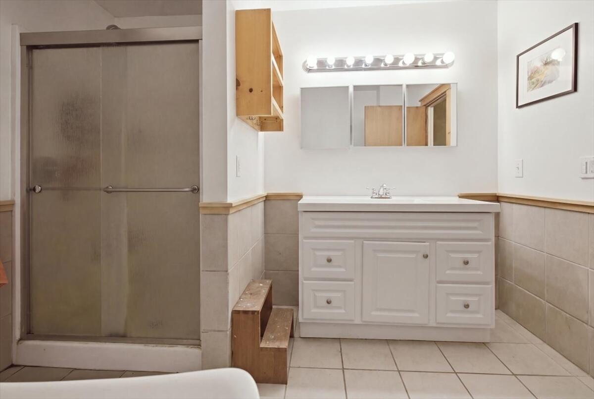 232 Paris Hill Road Buckfield, ME 04220 - Photo 27 of 68 43-05_Bathroom 04