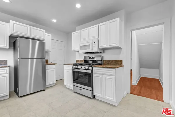 $3,950 | 1448 Calumet Avenue, Unit 2, Los Angeles, CA 90026