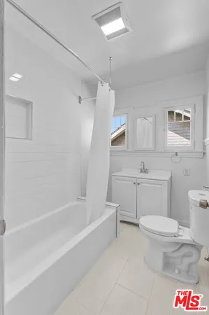 $3,950 | 1448 Calumet Avenue, Unit 2, Los Angeles, CA 90026