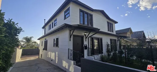 $3,950 | 1448 Calumet Avenue, Unit 2, Los Angeles, CA 90026