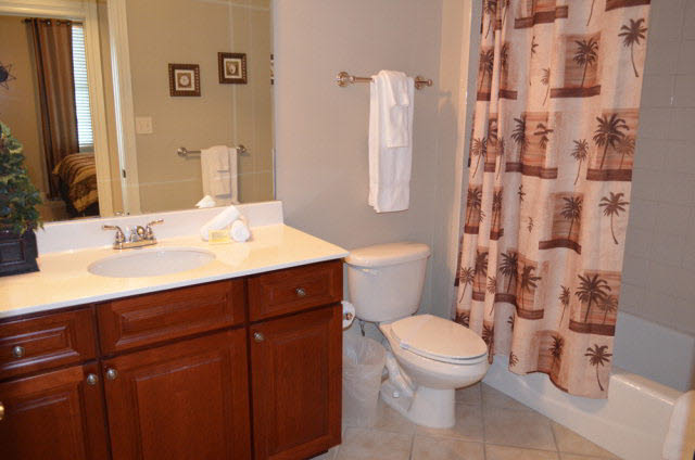 4851 Main Street, Unit 616 Orange Beach, AL 36561 - Photo 20 of 25 Bathroom 3
