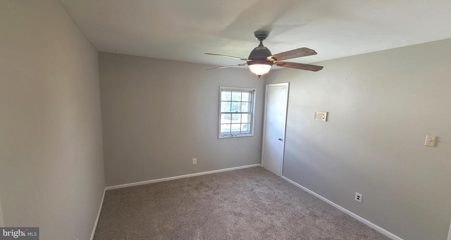 26 Alwyn Road Newark, DE 19713 - Photo 16 of 24 an empty room