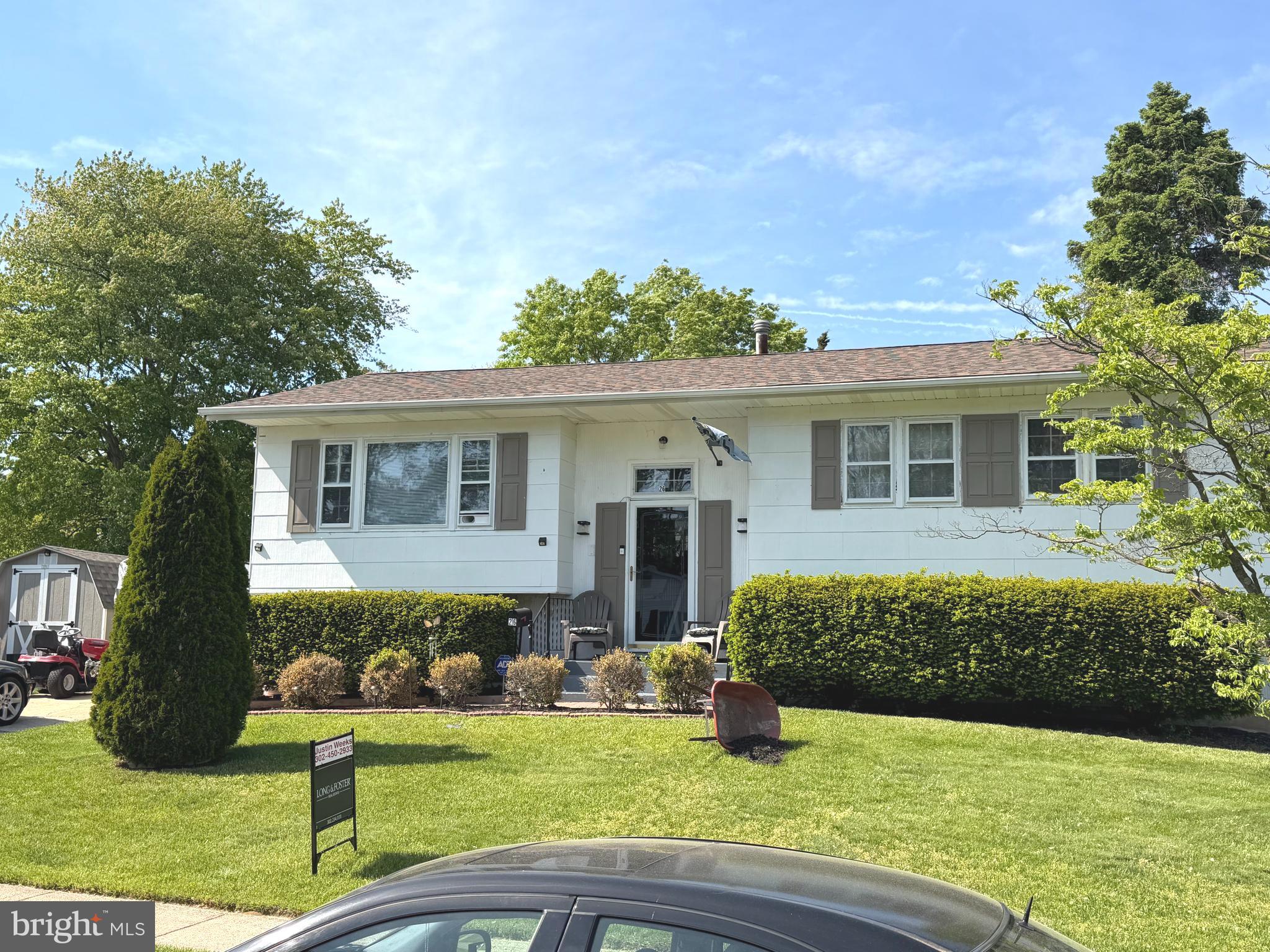 26 Alwyn Road Newark, DE 19713 - Photo 2 of 24 a front view of a house with a yard