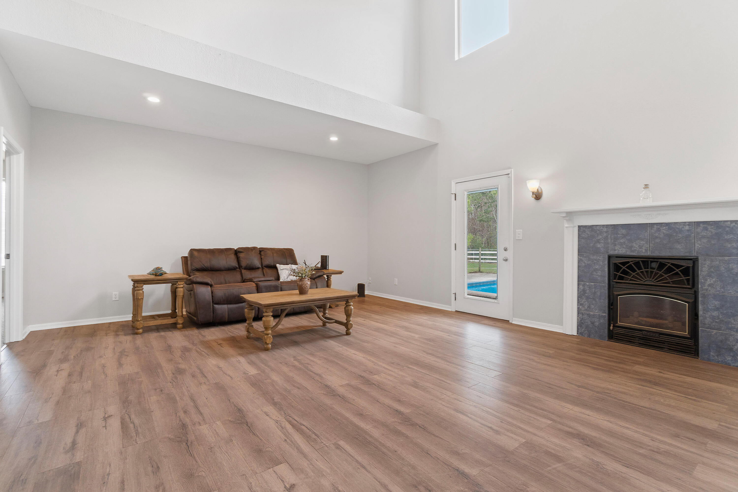 3420 Doyle Hawkins Road Navarre, FL 32566 - Photo 11 of 57 Gallery Image 11