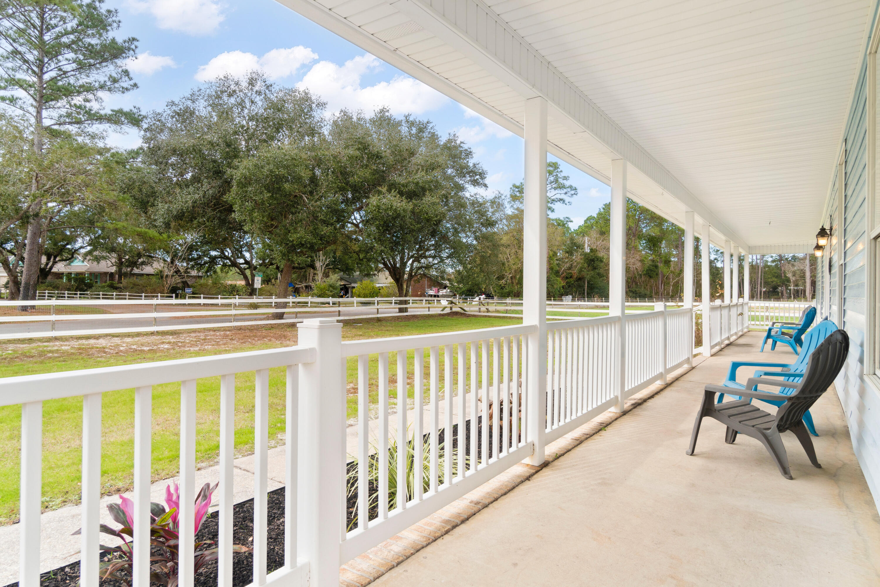 3420 Doyle Hawkins Road Navarre, FL 32566 - Photo 5 of 57 Gallery Image 5