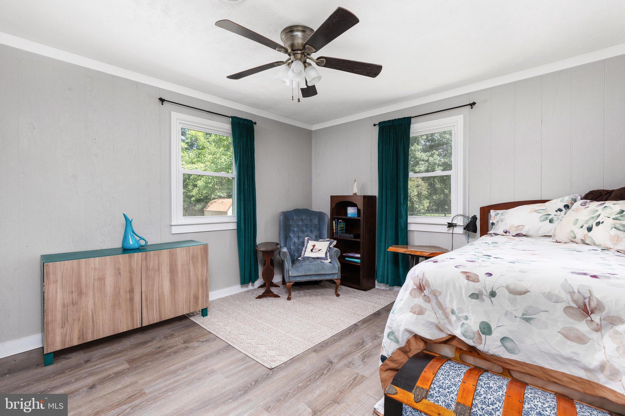 129 Ridgeway Road Front Royal, VA 22630 - Photo 16 of 44 2E6A8219_129 Ridgeway Rd - Absolute Altitude - 8 -