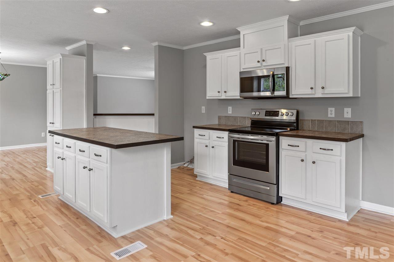 1051 Brooks Mangum Road Cameron, NC 28326 - Photo 7 of 30 Gallery Image 7