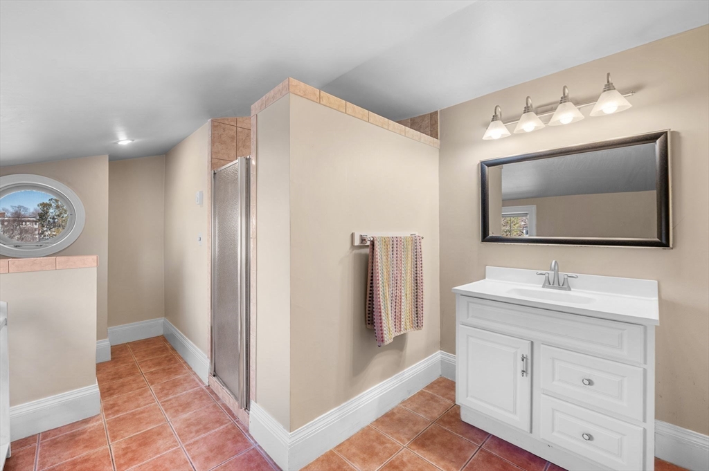 16-18 Wolcott Road, Unit 1 Lynn, MA 01902 - Photo 34 of 42