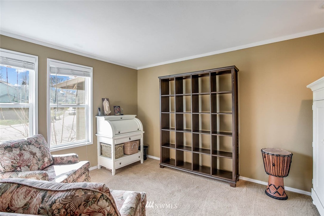 14908 Southeast 181st Street Renton, WA 98058 - Photo 11 of 19 Gallery Image 11