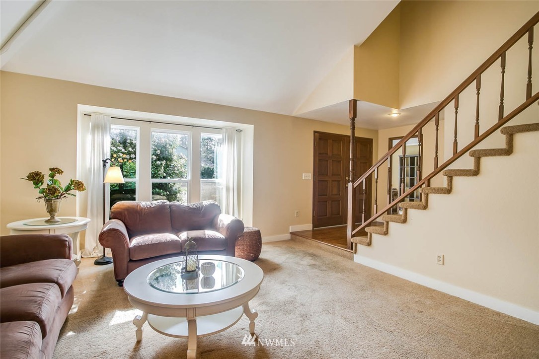 14908 Southeast 181st Street Renton, WA 98058 - Photo 5 of 19 Gallery Image 5