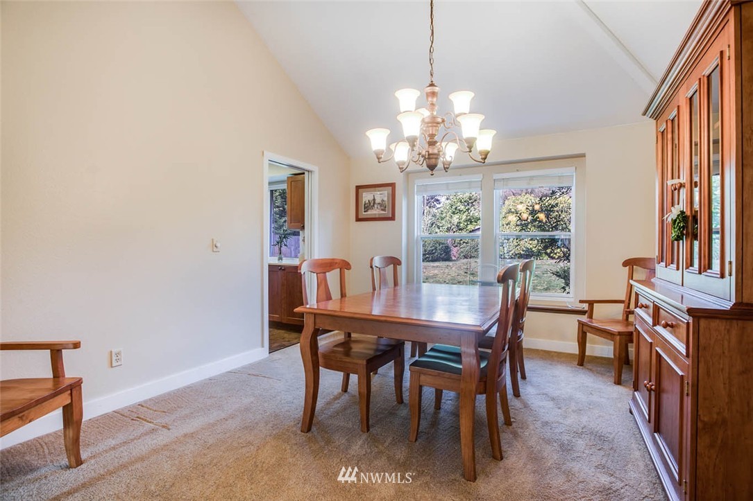 14908 Southeast 181st Street Renton, WA 98058 - Photo 6 of 19 Gallery Image 6