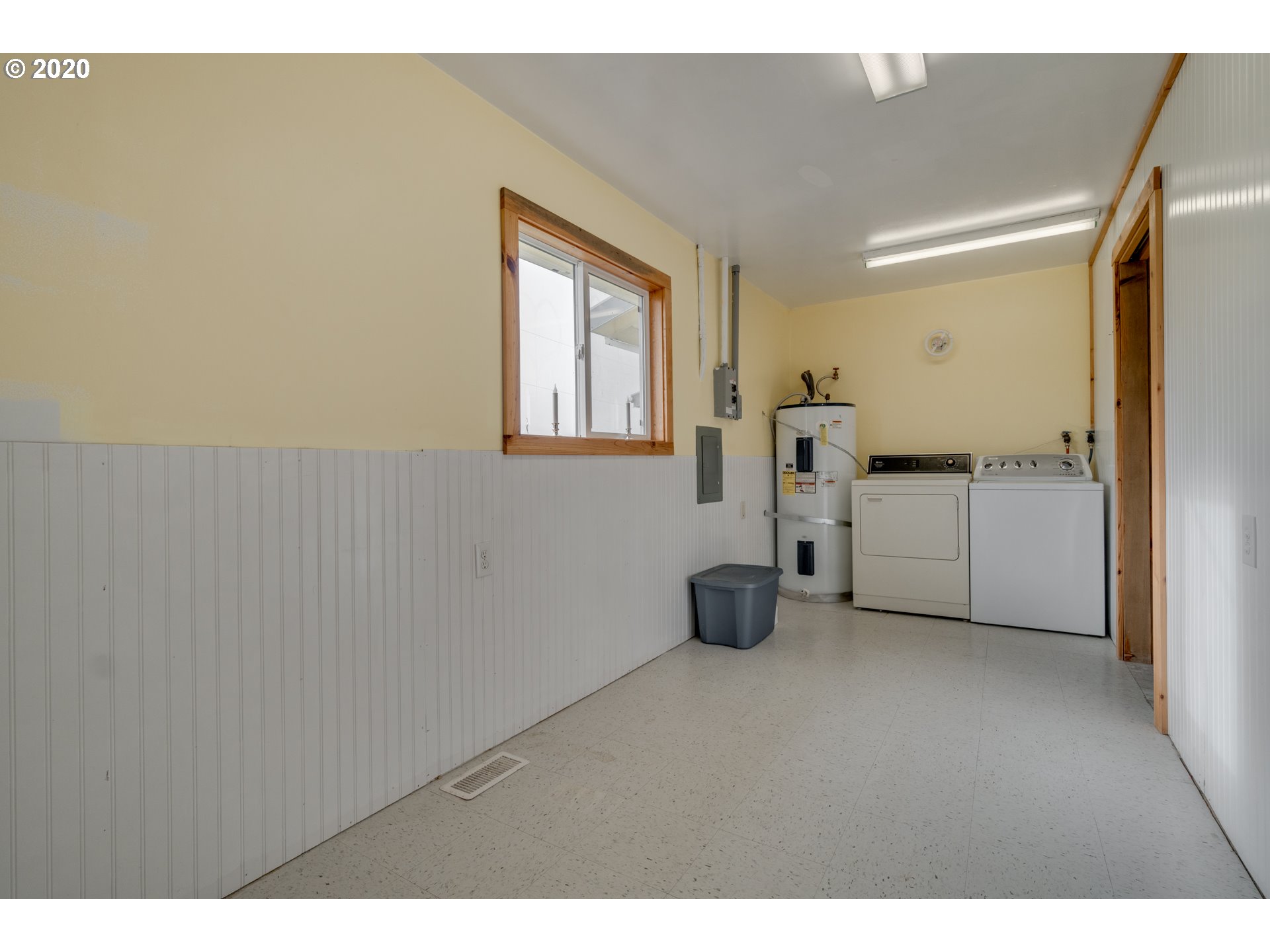 15648 Wied Road Southeast Jefferson, OR 97352 - Photo 17 of 32 Gallery Image 17