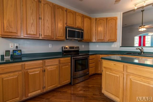102 Green View Road Moyock, NC 27958 - Photo 8 of 32