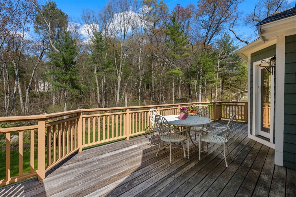 13 Cot Hill Road Bedford, MA 01730 - Photo 39 of 41