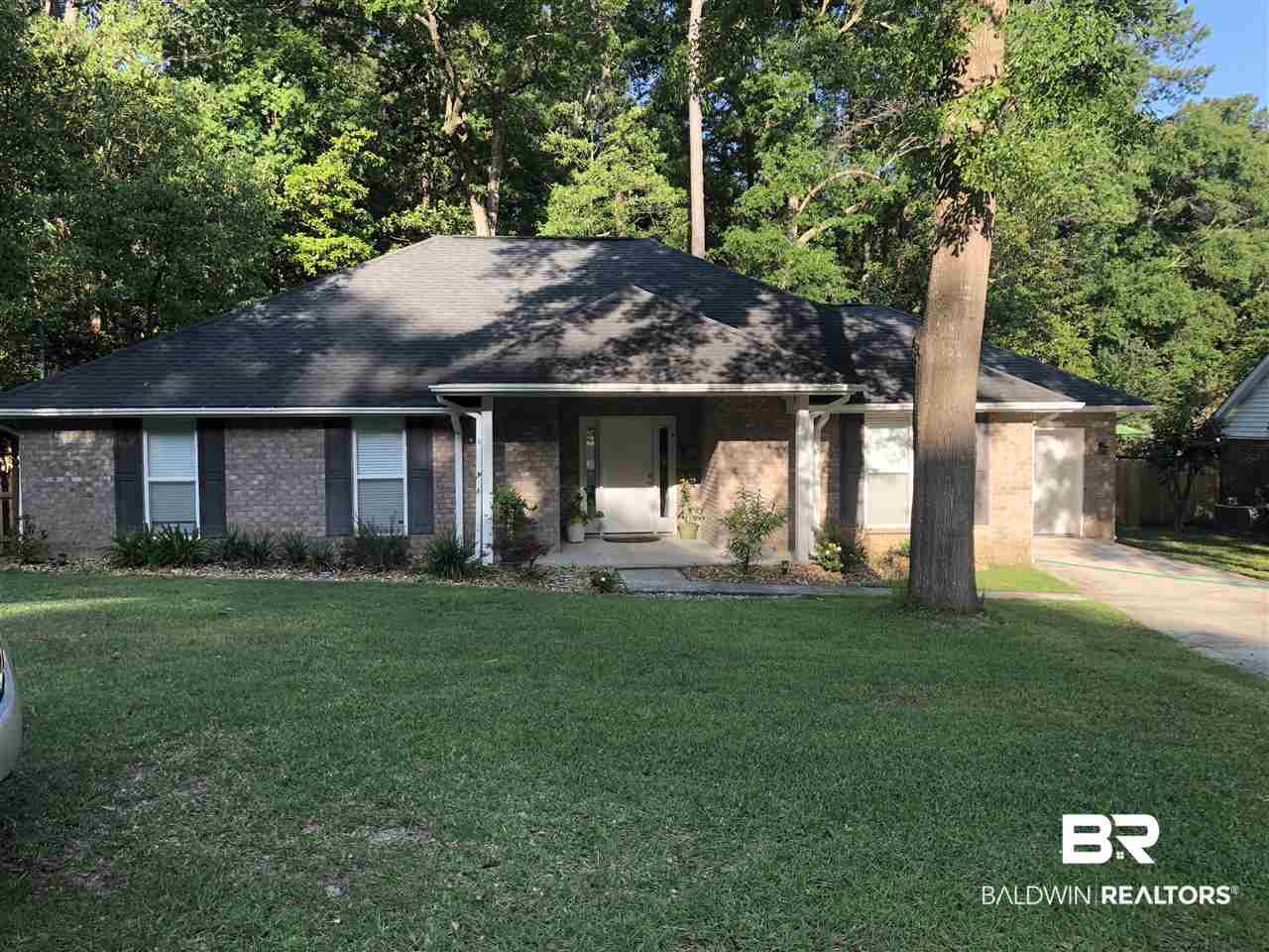 193 Lakeview Loop Daphne, AL 36526 - Photo 3 of 18